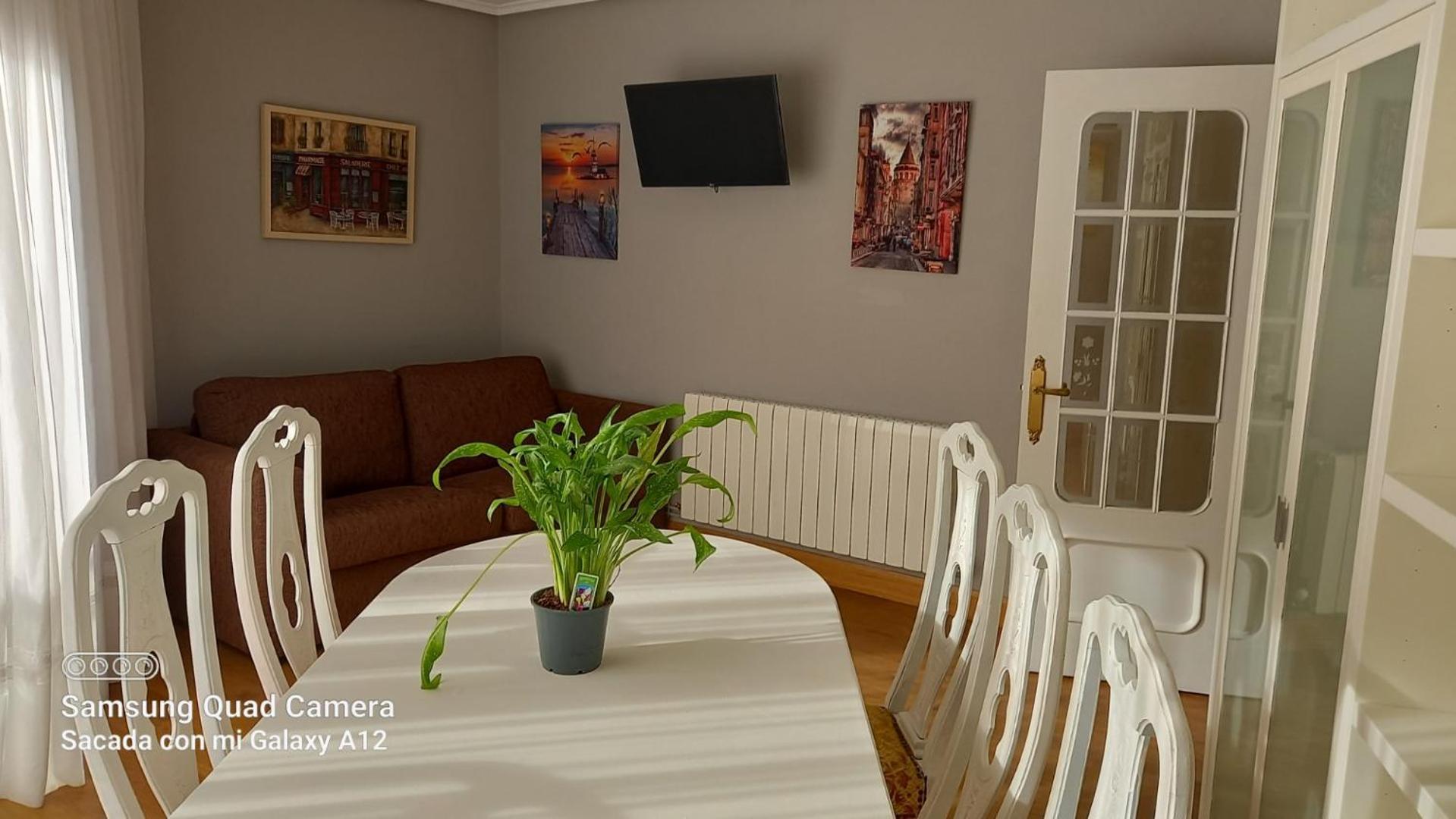 ビルバオApartamento Con Garaje Opcional Con 2 Banos Cerca Ayuntamientoアパートメント エクステリア 写真